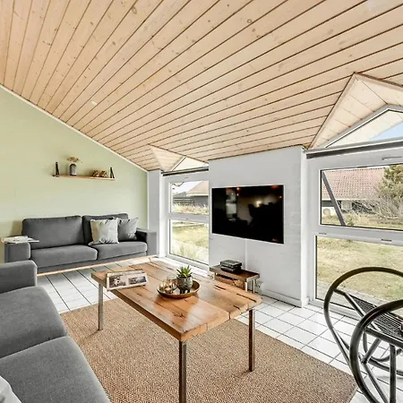 In Thisted With Indoor Swimming Pool Holiday home Klitmoller